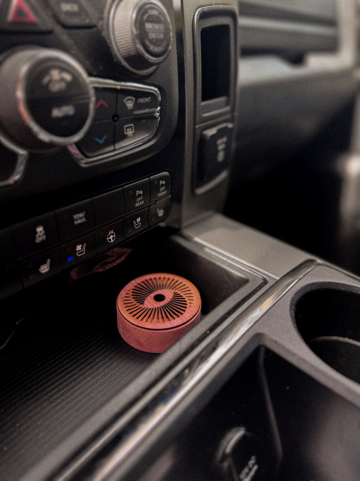 Unscented Car Freshener | Aromatic Cedar Car Diffuser